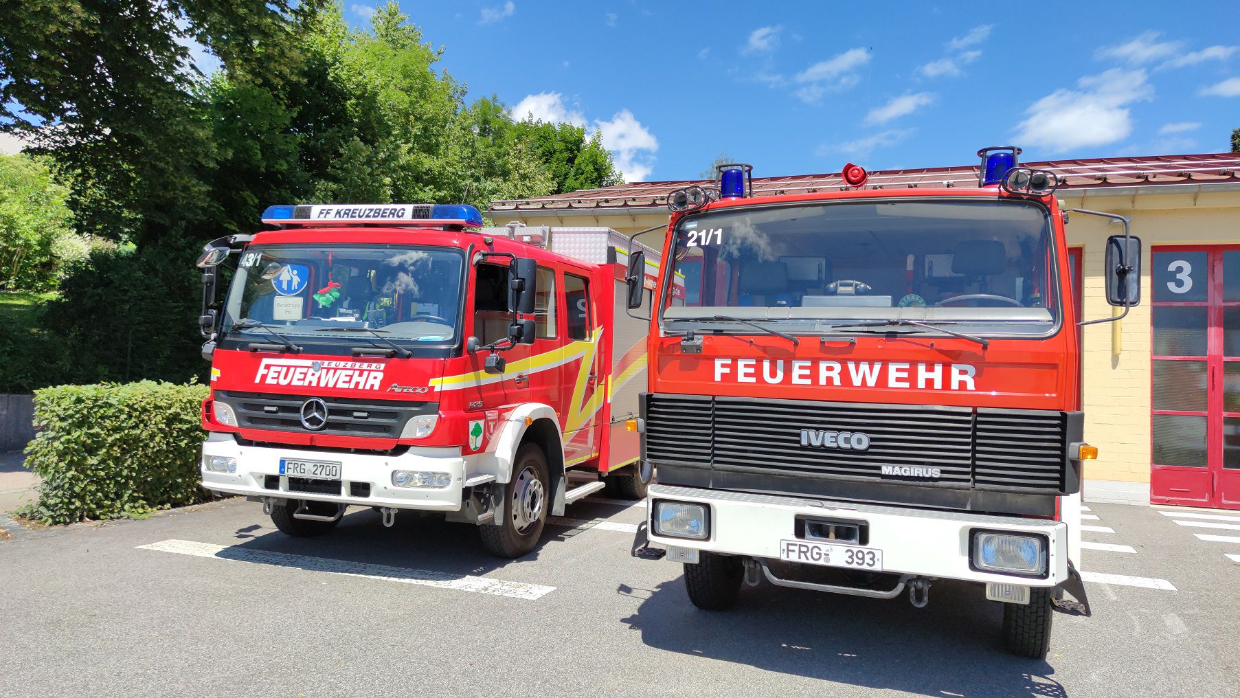 FF Kreuzberg - Atemschutzlehrgang 2022 - Fahrzeuge in Bereitschaft