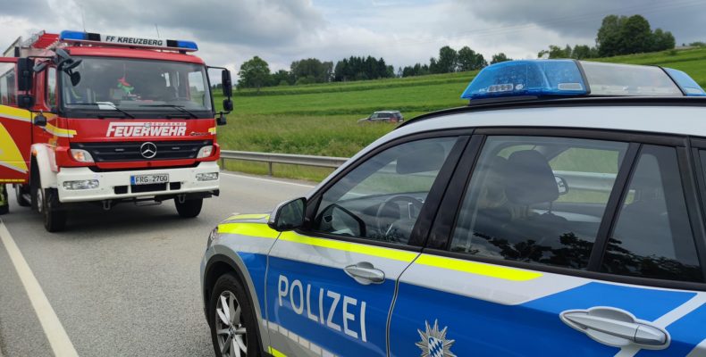 FF Kreuzberg - Verkehrsunfall Rotbach 10.06.2023 - Polizei