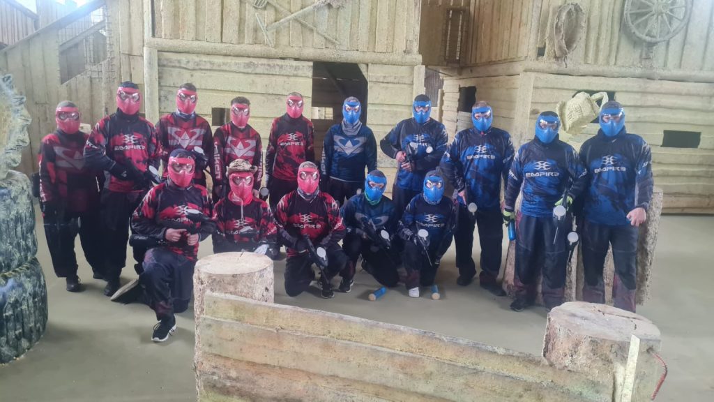 FF Kreuzberg - Aktivenausflug 2025 - Paintball - Gruppenbild