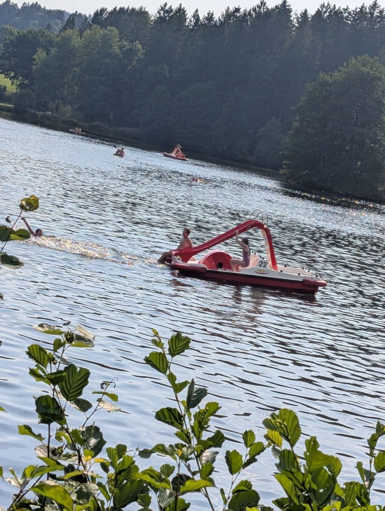 FF Kreuzberg - Schwimmausflug zum Rannasee - Tretboot