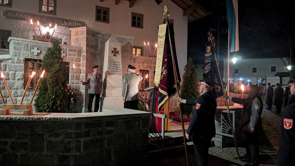 FF Kreuzberg - Volkstrauertag 2025 - Kranzniederlegung DSKB