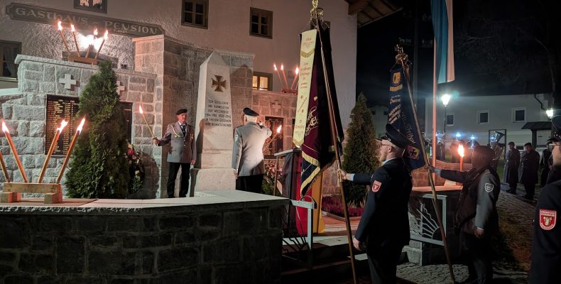 FF Kreuzberg - Volkstrauertag 2025 - Kranzniederlegung DSKB