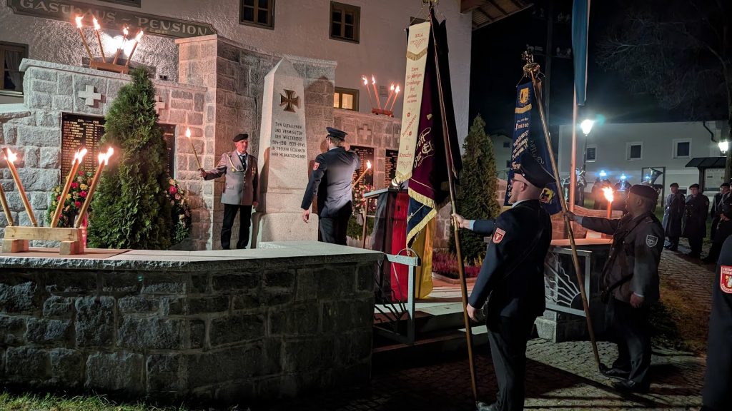 FF Kreuzberg - Volkstrauertag 2025 - Kranzniederlegung Feuerwehr
