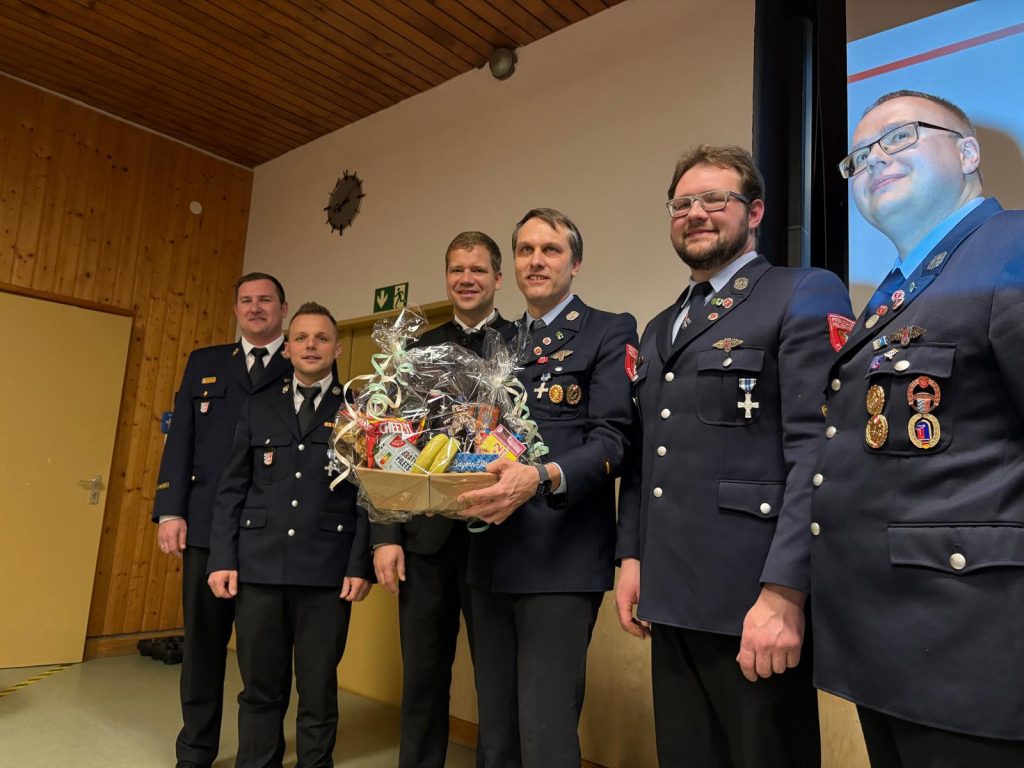 FF Kreuzberg - Generalversammlung 2026 - Ehrung für Lothar Ilg