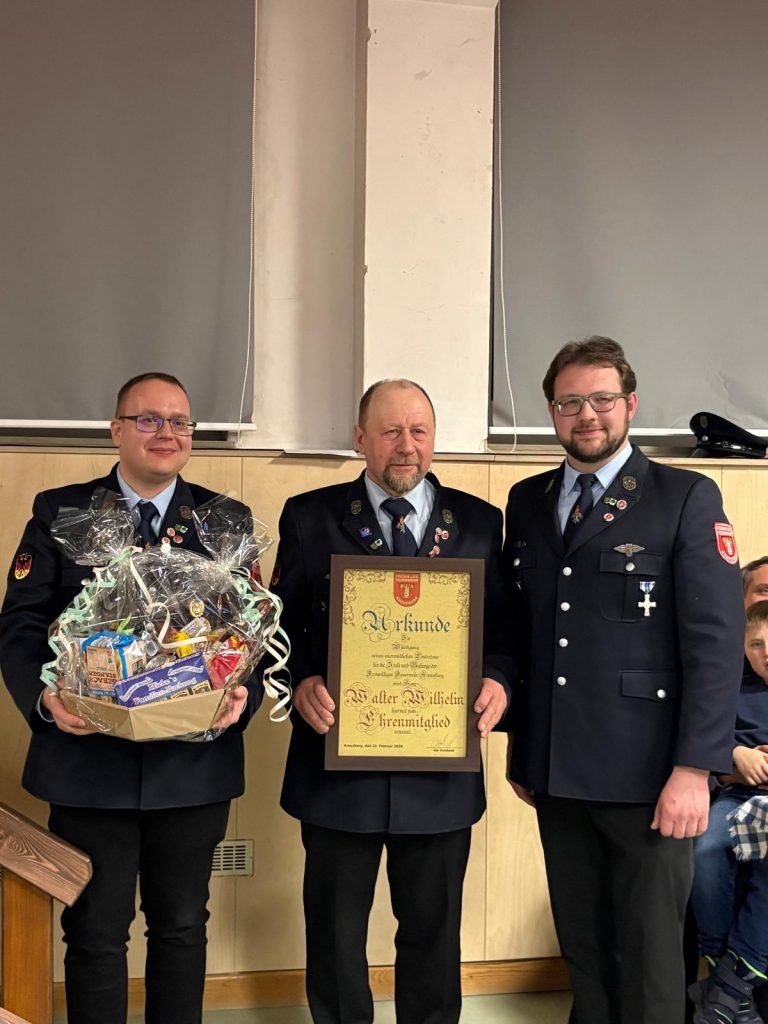 FF Kreuzberg - Generalversammlung 2026 - Übergabe der Ehrenmitgliedschaft