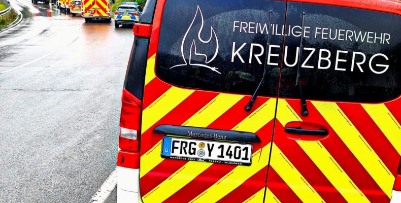 FF Kreuzberg - Verkehrsunfall Reschmühle - Blick auf die Einsatzstelle