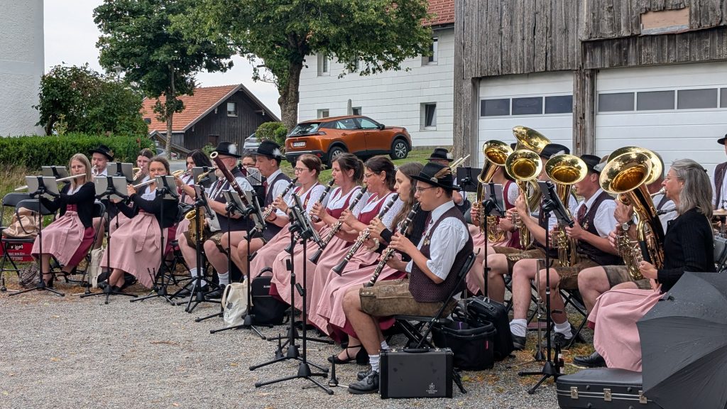 FF Kreuzberg - Bairisch-böhmisch unter Linden - Blaskapelle Grainet