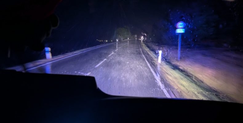 FF Kreuzberg - THL Unwetter - Baum auf Straße - 31.07.2026
